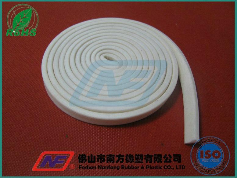 LED燈套管是硅膠管的好還是PVC管的好呢？