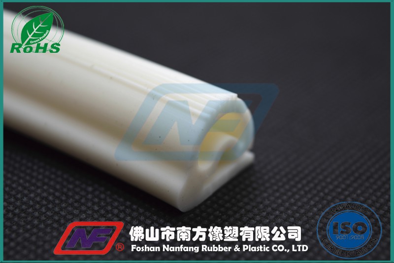 國內橡膠助劑的存在問題及發(fā)展趨勢