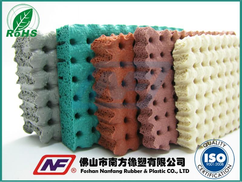 硅膠發(fā)泡有哪些良好的性能？